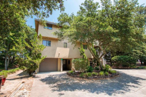 733, Finally- Oceanside, Hot Tub, Community Pools, Close to beach, Community Amenities